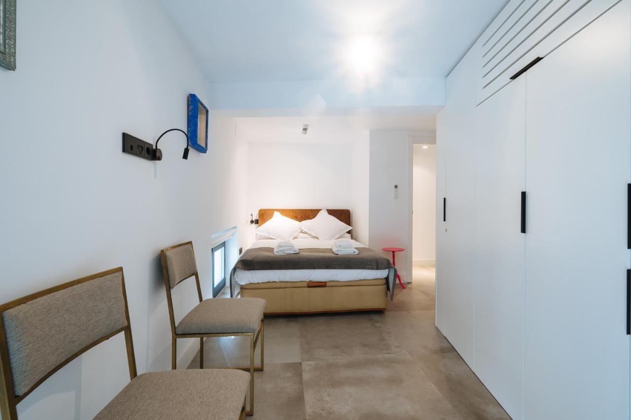 Apartamentos Montevideo 6 Seville Exterior photo